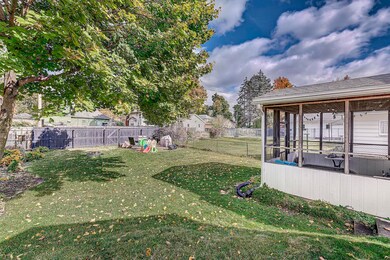 1128 Woodward Ave, Elkhart, IN 46514 - photo 6