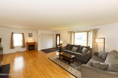 9 Virginia Ave, Rensselaer, NY 12144 - photo 7