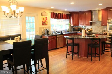 12003 Arista Manor Way, Germantown, MD 20876 - photo 7