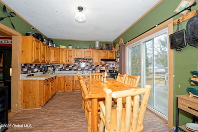 2 Kitchen 1