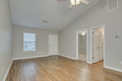 567 Edgecliff Ln, Evans, GA 30809 - photo 5