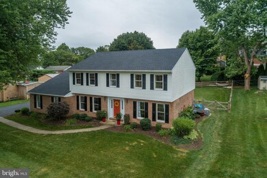 3420 Foster Ln, Reading, PA 19605 - photo 2