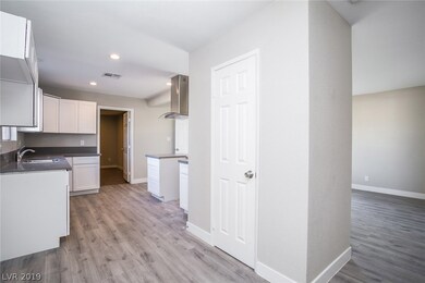 4131 Brookview Way, Las Vegas, NV 89121 - photo 5