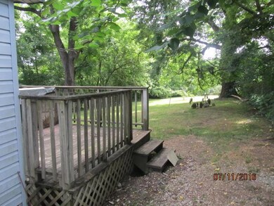 411 Oak St, Manchester, TN 37355 - photo 3