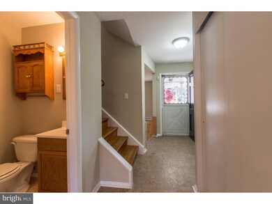 735 E Birchtree Ln, Claymont, DE 19703 - photo 5