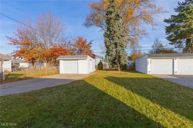 5918 Ira Ave, Cleveland, OH 44144 - photo 3
