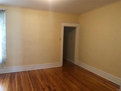 219 S Saint Cloud St, Allentown, PA 18104 - photo 4