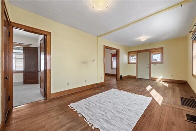 1057 F Ave NW, Cedar Rapids, IA 52405 - photo 7