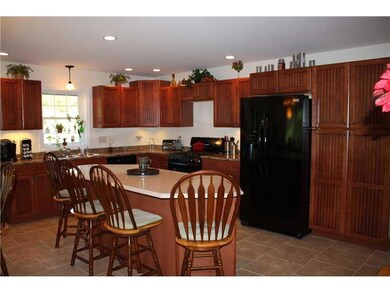 Kitchen. Another kitchen sample