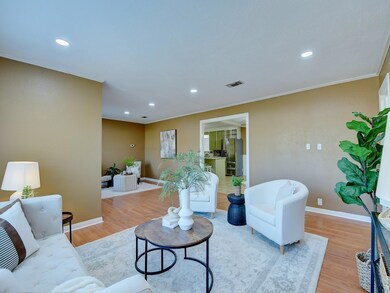 110 Line Dr, Gainesville, TX 76240 - photo 3