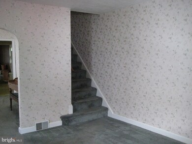 828 Walnut St, Darby, PA 19023 - photo 7
