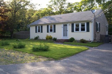 4 Pocknomett St, Mashpee, MA 02649 - photo 2