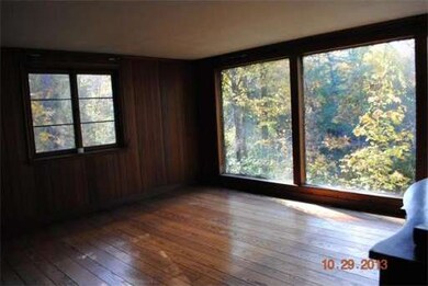 120 Thaxter St, Hingham, MA 02043 - photo 4