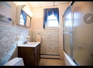 150 Hunter St unit 2, Fall River, MA 02721 - photo 3