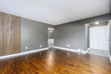 28622 Milton Ave, Warren, MI 48092 - photo 6