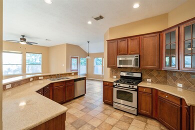 30231 Saw Oaks Dr, Magnolia, TX 77355 - photo 6