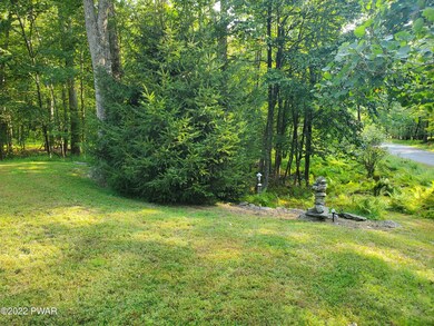 115 Lakeview Cir, Hawley, PA 18428 - photo 6