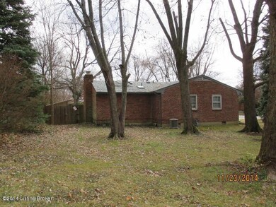 9301 Hudson Ln, Louisville, KY 40291 - photo 5