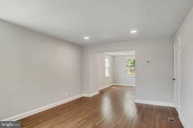 3915 Balfern Ave, Baltimore, MD 21213 - photo 4