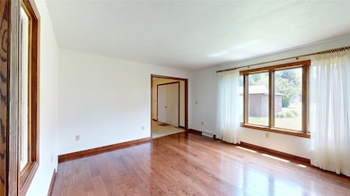 Marvin Brand Windows Throughout Home (Except Dinin