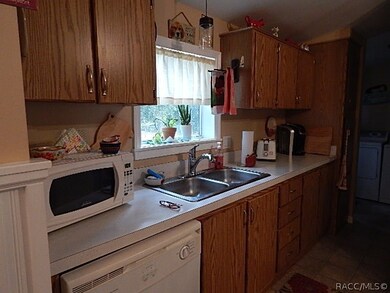 1908 E Maryann Ln, Hernando, FL 34442 - photo 5