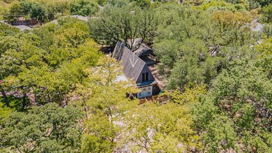 3923 Laramie Dr, Granbury, TX 76049 - photo 4