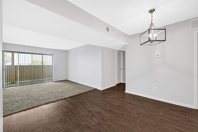 8515 Hearth Dr unit 36, Houston, TX 77054 - photo 3