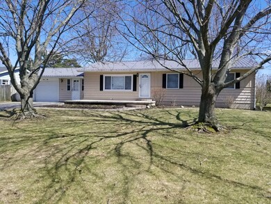 1150 Jefferson St, Bucyrus, OH 44820 - photo 2