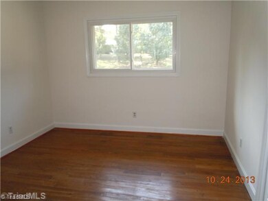 2nd Bedroom.