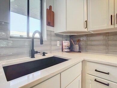333 S Patrick Drive #13-10