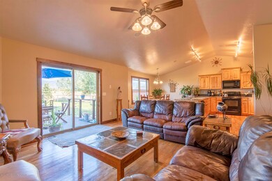 875 Paiute St, Driggs, ID 83422 - photo 5