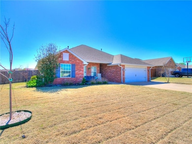 2300 Crooked Oak Ct, Shawnee, OK 74804 - photo 3
