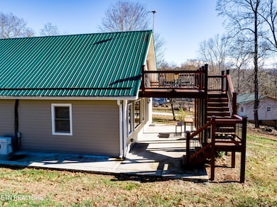 157 Helms Ferry Rd, Sharps Chapel, TN 37866 - photo 4