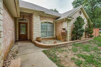 222 Sanchez Creek Ct, Weatherford, TX 76088 - photo 4