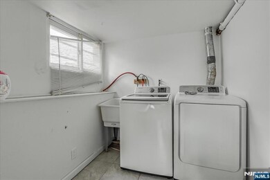 102 22nd Ave unit 104, Paterson, NJ 07513 - photo 7