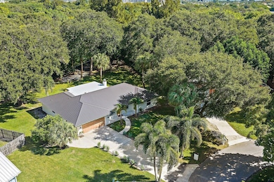 11070 Oak Way Cir, Palm Beach Gardens, FL 33410 - photo 3