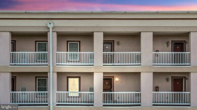 103 Irving Ave N unit 402, Colonial Beach, VA 22443 - photo 2