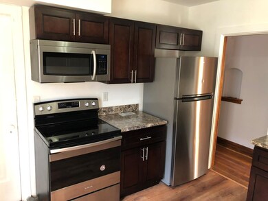 1331 N Ash St unit 2, Waukegan, IL 60085 - photo 4