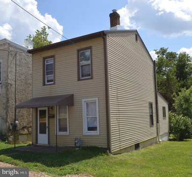 135 9th St, Upland, PA 19015 - photo 3
