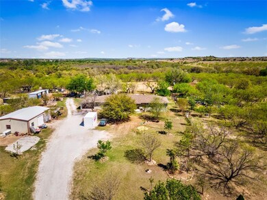 845 Young Bend Rd, Brock, TX 76087 - photo 4