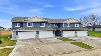 1922 Croell Ave, Tiffin, IA 52340 - photo 3