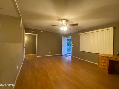 5333 W Cambridge Ave, Phoenix, AZ 85035 - photo 4