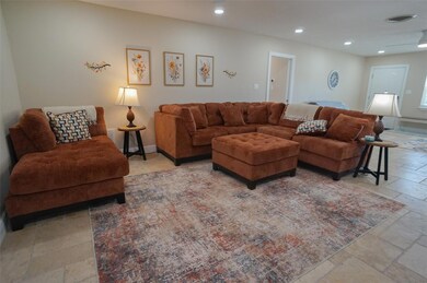 929 Lantana Ave, Clearwater Beach, FL 33767 - photo 6