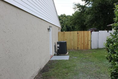 3958 Oriely Dr W, Jacksonville, FL 32210 - photo 2