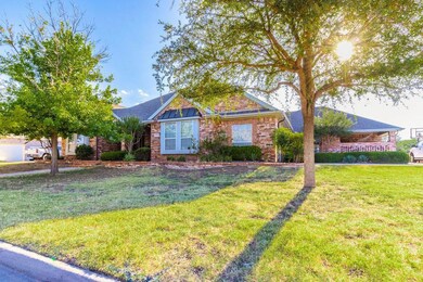 4817 N Bentwood Dr, San Angelo, TX 76904 - photo 4