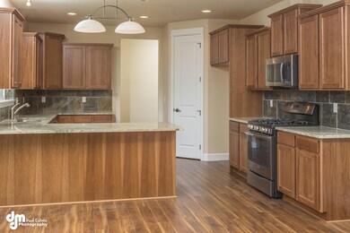 5792 Grand Teton Loop-print-007-Kitchen