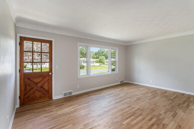 2429 Mapleview Ave, Portage, MI 49024 - photo 4