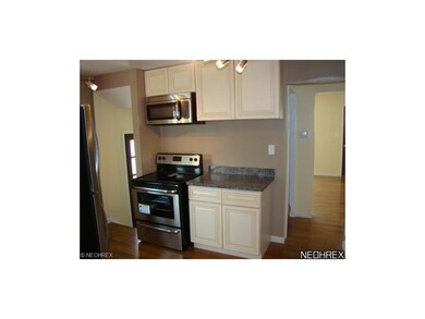 KITCHEN-1