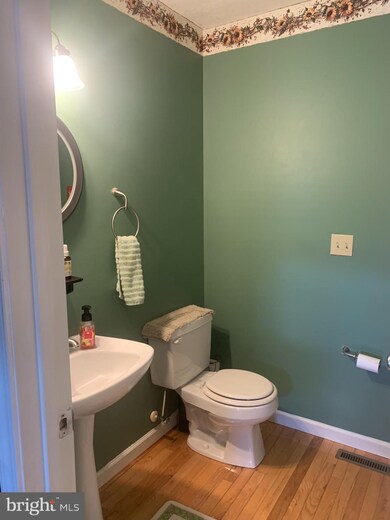 201 Clements St unit 4, Moorefield, WV 26836 - photo 7