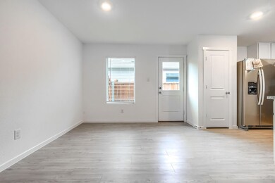 4044 Equestrian Dr, Aubrey, TX 76227 - photo 7